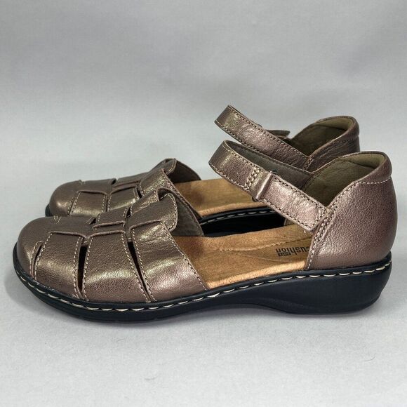 Clarks‎ Women's Size 6 Leisa Wave Closed Toe Sandals - Picture 4 of 11